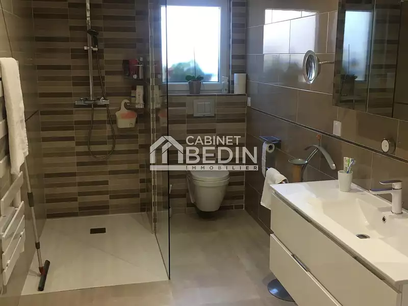 Maison, 141 m²
