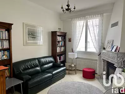 Maison, 284 m²