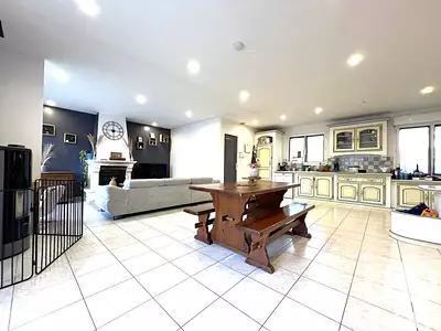 Maison, 102 m²