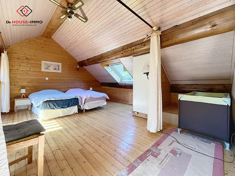 Maison, 166 m²