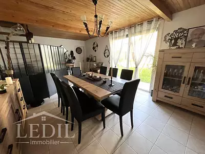Maison, 115 m²