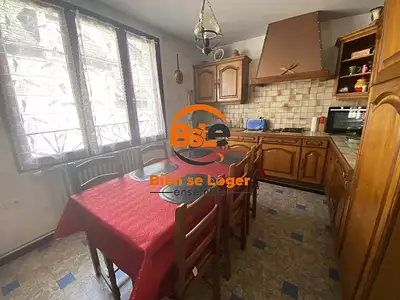Maison, 151 m²