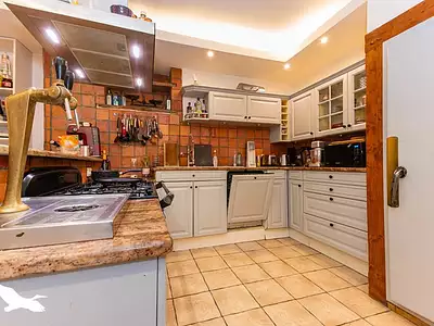Appartement, 242 m²