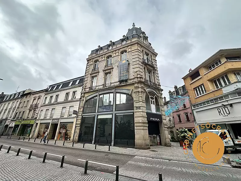 Immeuble, 756 m²