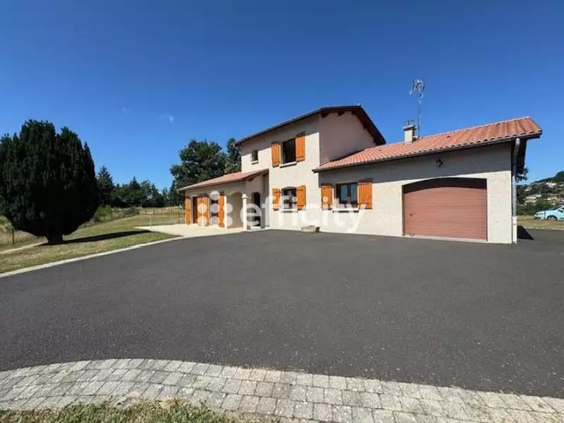 Maison, 132 m²