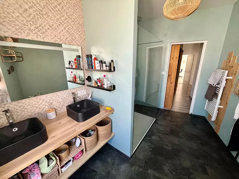 Maison, 400 m²