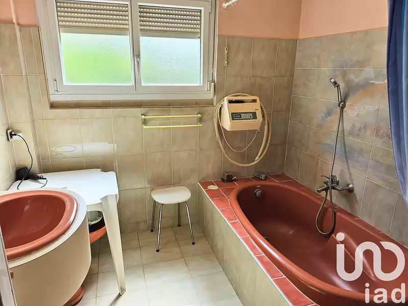 Maison, 235 m²