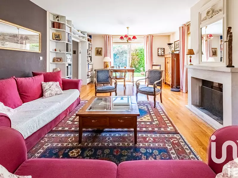 Maison, 176 m²