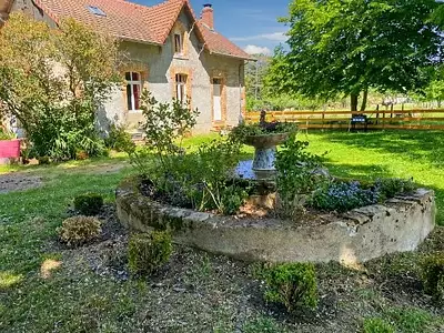 Maison, 1 225 m²