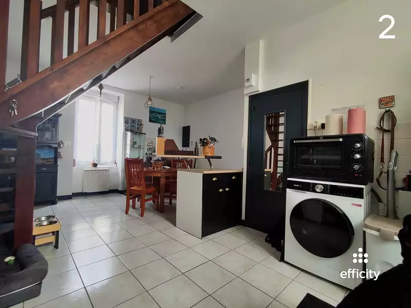 Immeuble, 272 m²