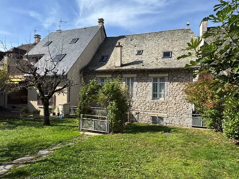 Maison, 370 m²