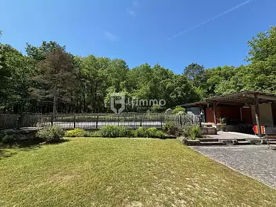 Maison, 281 m²