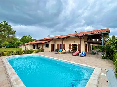 Maison, 210 m²