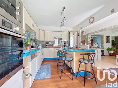 Maison, 164 m²