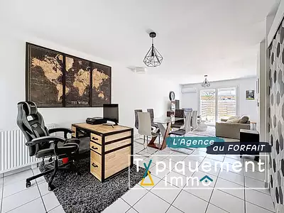 Maison, 83 m²