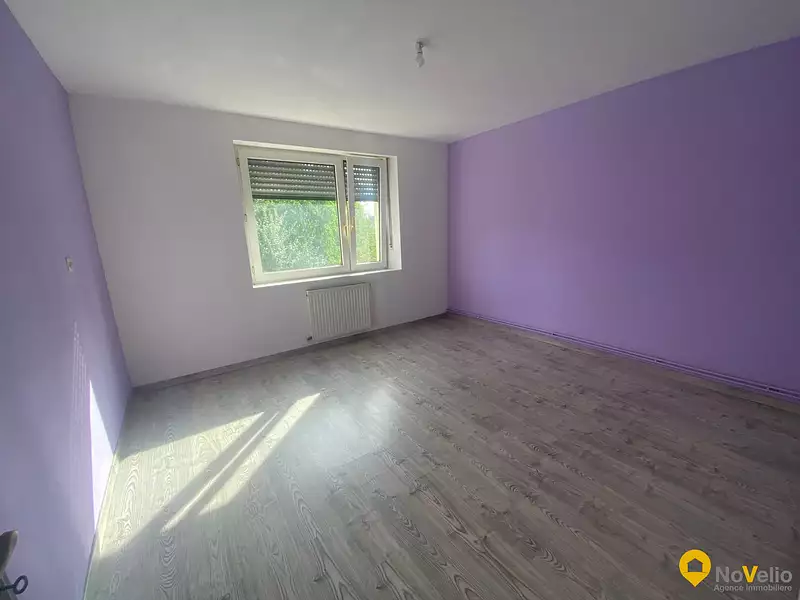 Maison, 196 m²