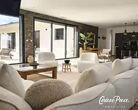 Maison, 332 m²