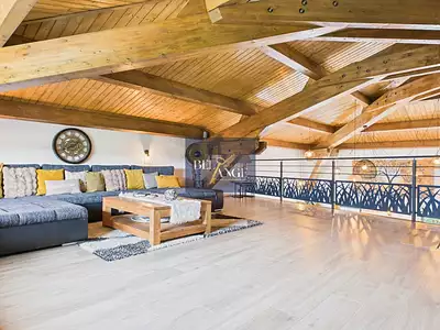 Maison, 180,8 m²