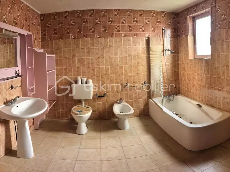Maison, 128 m²