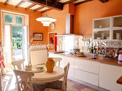 Maison, 300 m²