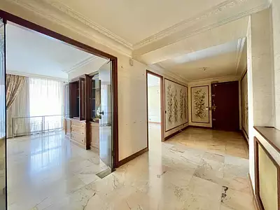 Appartement, 205 m²