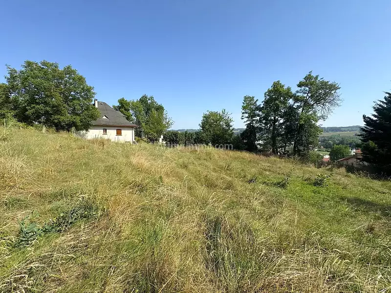 Terrain, 1 405 m²