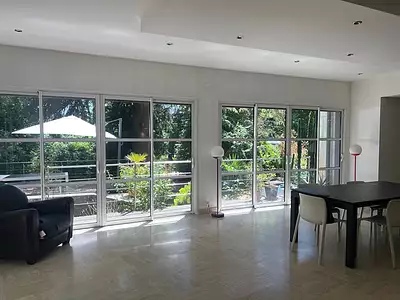 Maison, 261 m²