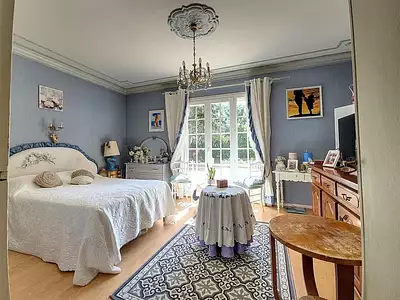 Maison, 331 m²