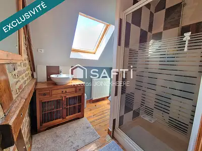 Maison, 210 m²
