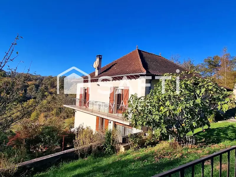 Maison, 310 m²