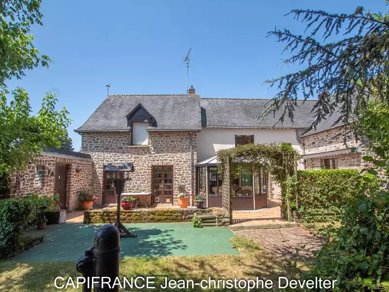 Maison, 250 m²