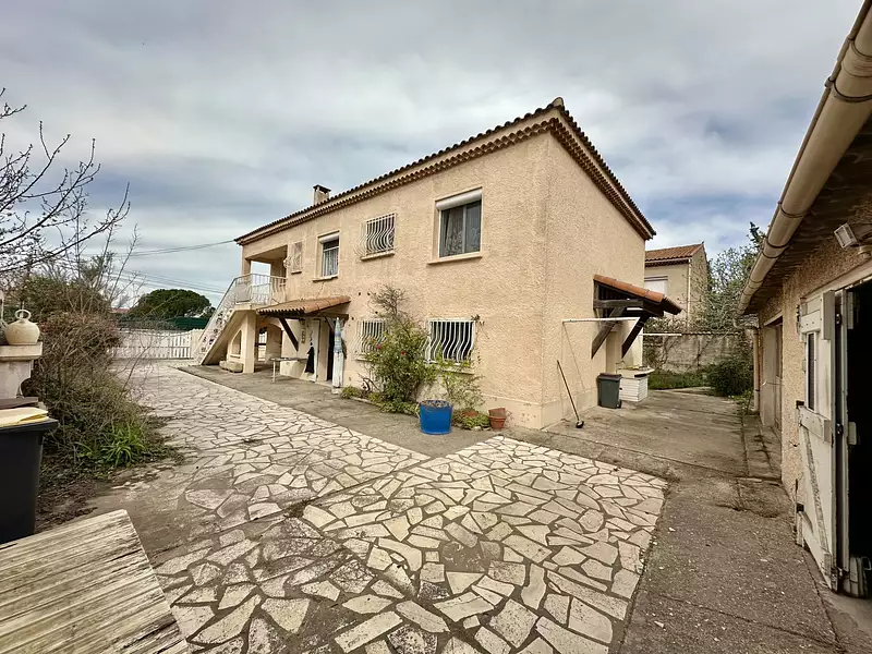 Maison, 186 m²