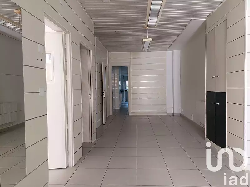 Immeuble, 196 m²