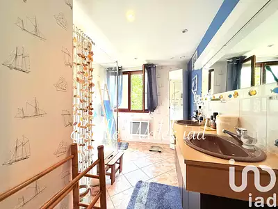 Maison, 136 m²