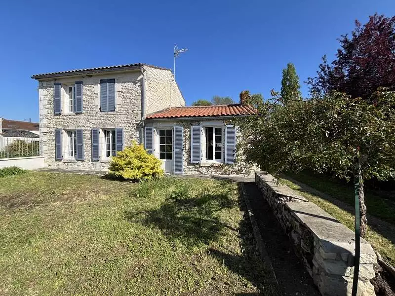 Maison, 124 m²