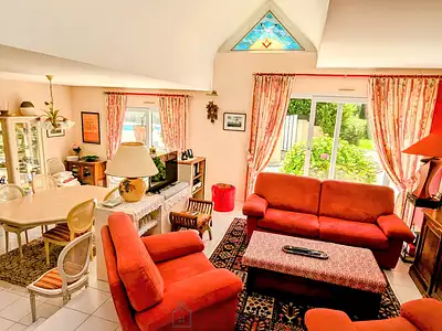 Maison, 155 m²