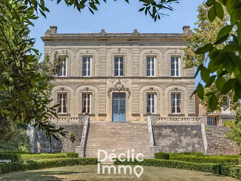 Maison, 484 m²