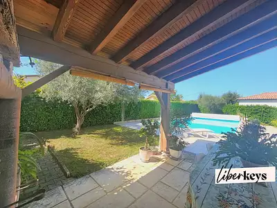 Maison, 156 m²