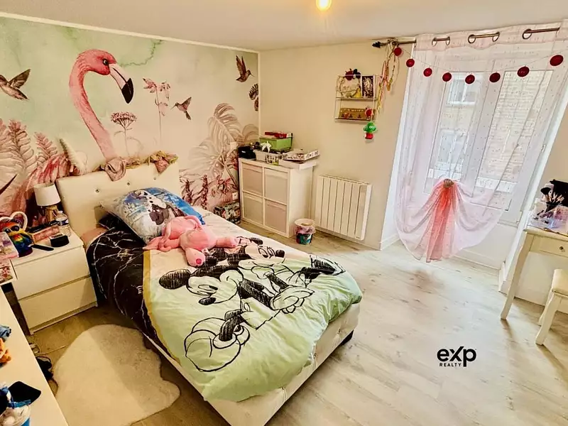 Maison, 185 m²