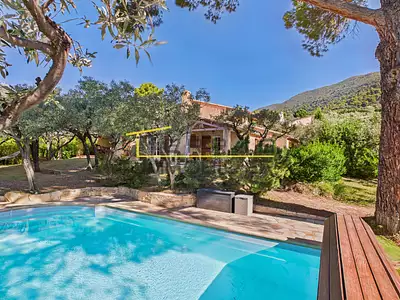 Maison, 160 m²