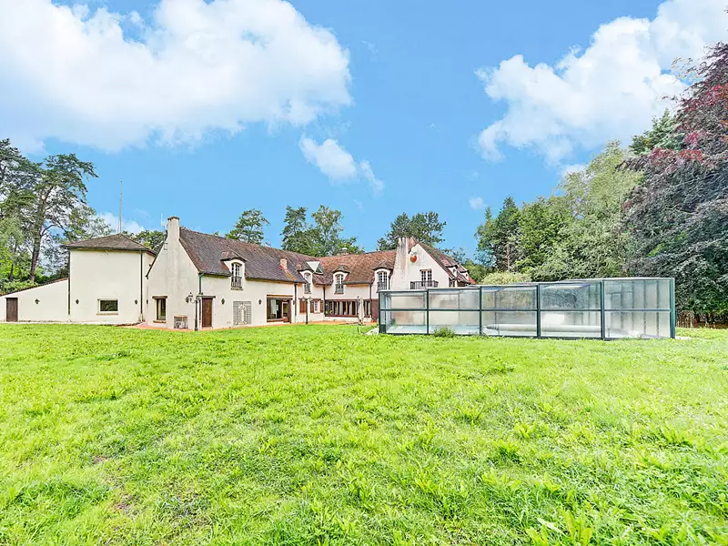 Maison, 628 m²
