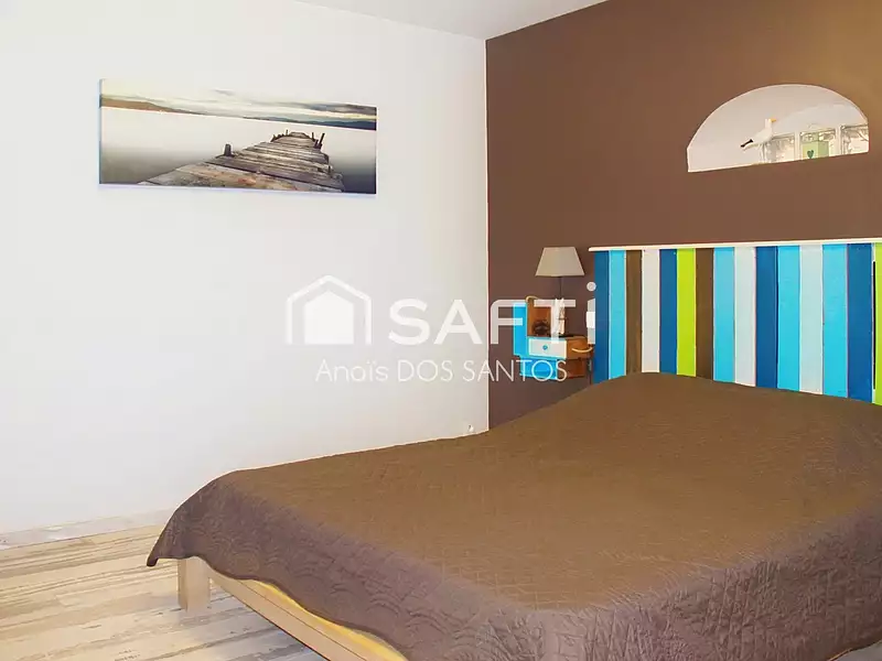 Maison, 242 m²