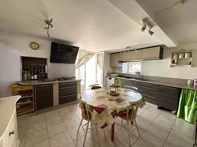 Maison, 159 m²