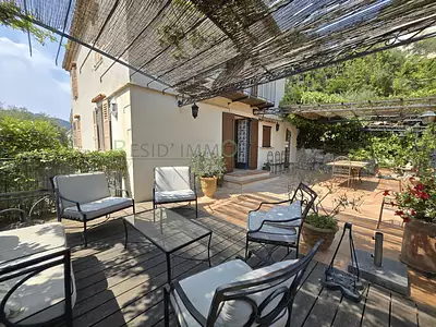 Maison, 163 m²