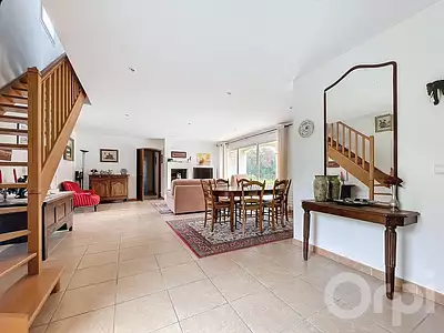 Maison, 116 m²