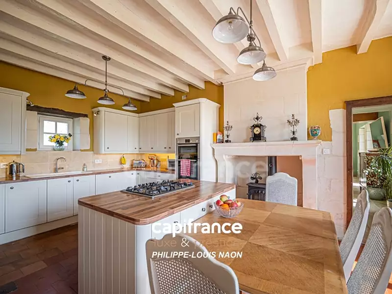 Maison, 210 m²