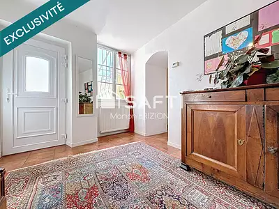 Maison, 226 m²