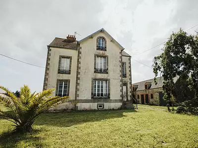 Maison, 256,7 m²