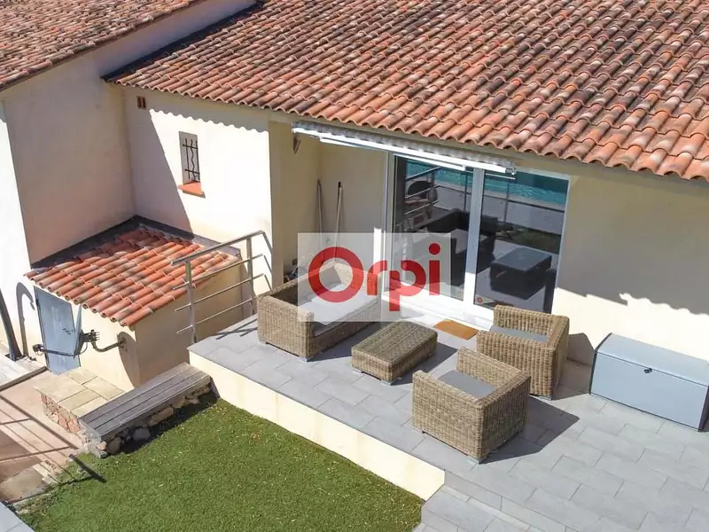 Maison, 124 m²