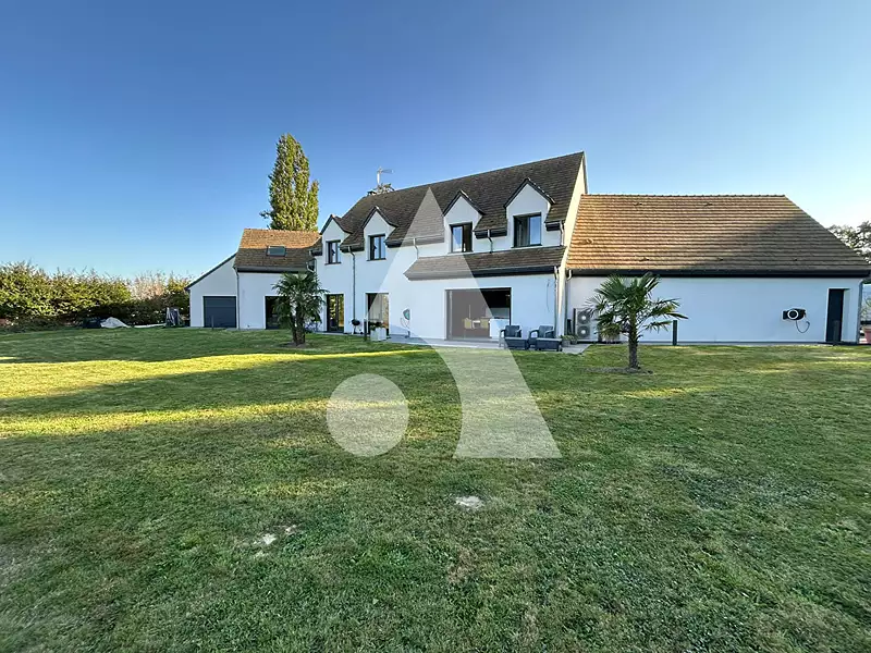 Maison, 334 m²